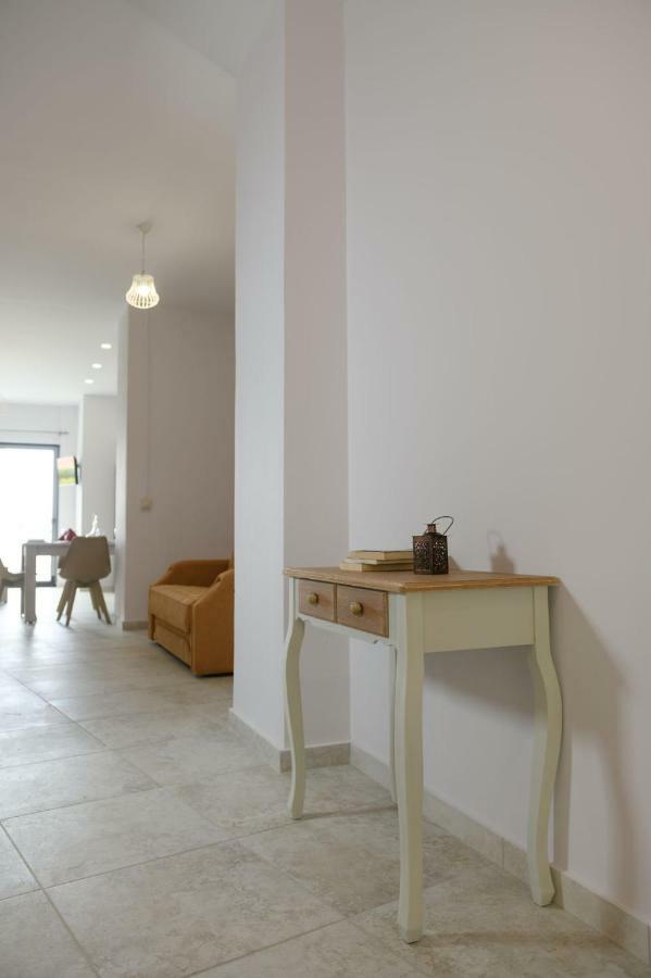 Coral Sea Apartment Kokkinos Pyrgos Dış mekan fotoğraf