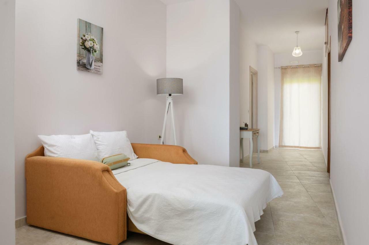 Coral Sea Apartment Kokkinos Pyrgos Dış mekan fotoğraf
