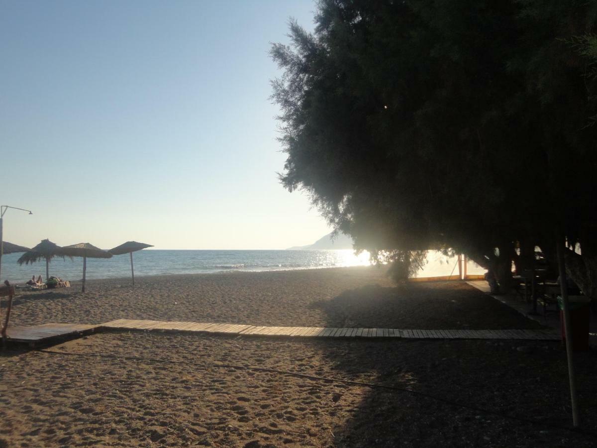 Coral Sea Apartment Kokkinos Pyrgos Dış mekan fotoğraf